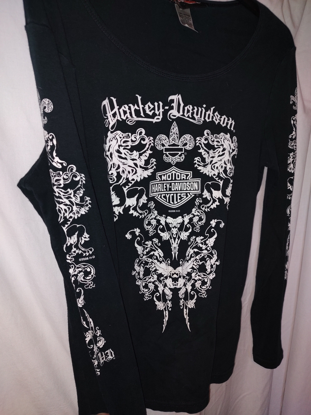 Harley-Davidson Black Shirt with White Ornate Crest